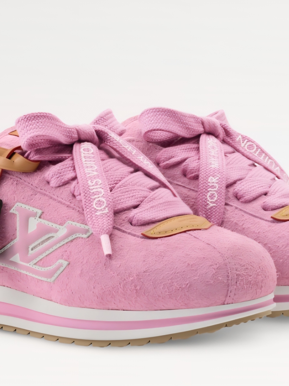 LIMITED EDITION LOUIS VUITTON J-HOPE BUTTERSOFT SNEAKER - Picture 2 of 13